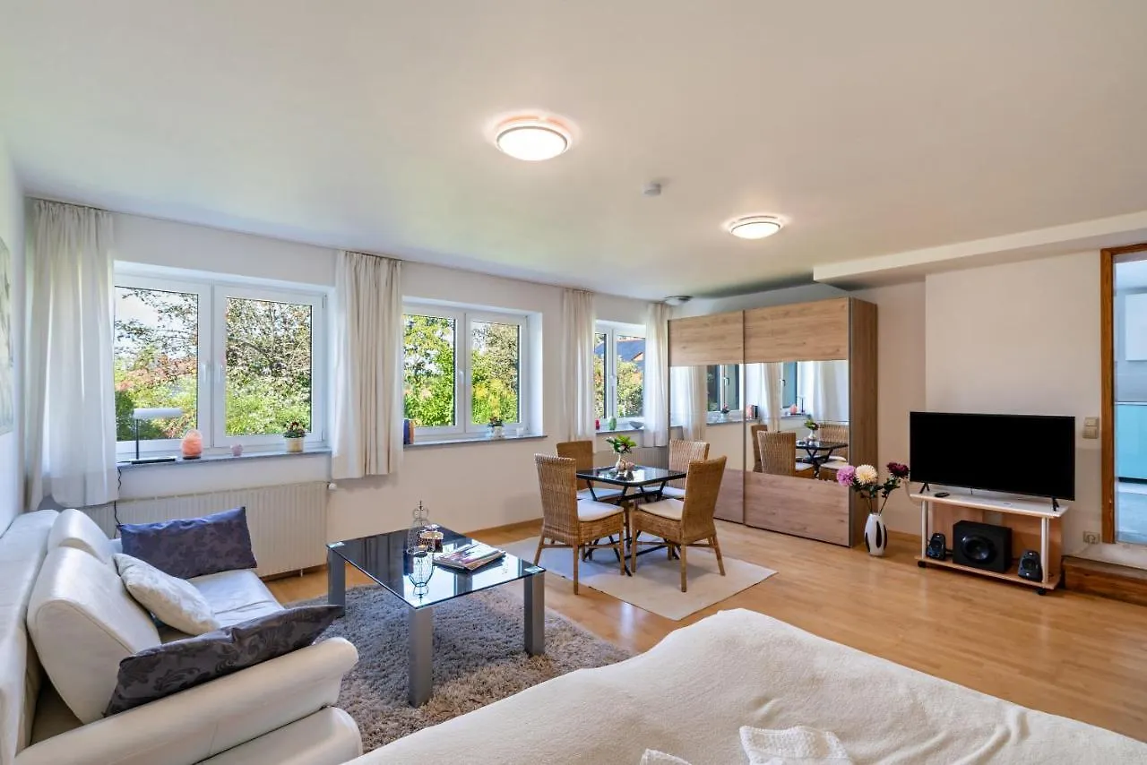 Appartment Piano Oberhaching